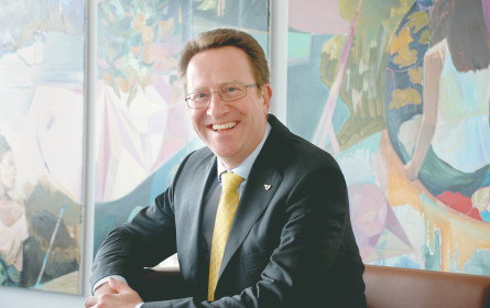 Breites Serviceportfolio für Superwahljahr 2015