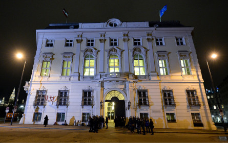 22 Millionen für Kommunikation