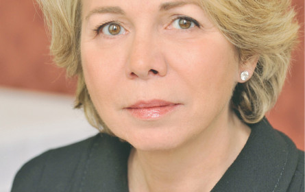 Edith Hlawati neue AR-Präsidentin