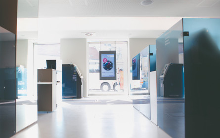 DMS mit „Superslim-Screens” für Erste Bank