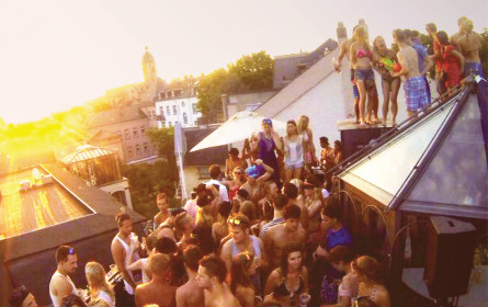 Party-Support durch Produktplatzierung