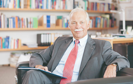 Internationale Experten sprechen