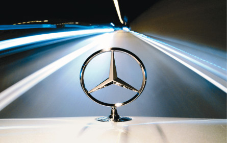 Rennen um Platz Eins: Mercedes gibt ordentlich Gas