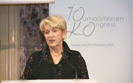 Gegen die „gschissene Bescheidenheit der Frauen”