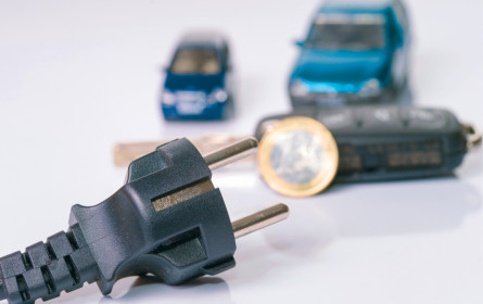 E-Autos sollen mit Prämie Gas geben