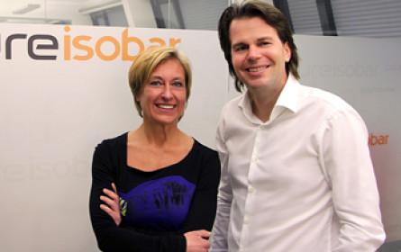 Himmelhoch kommuniziert für pjure isobar