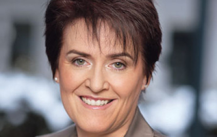 Marinomed holt Invest AG an Bord