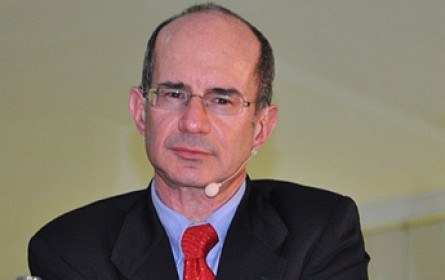 Horst-Knapp-Preis für "Standard"-Journalist Eric Frey