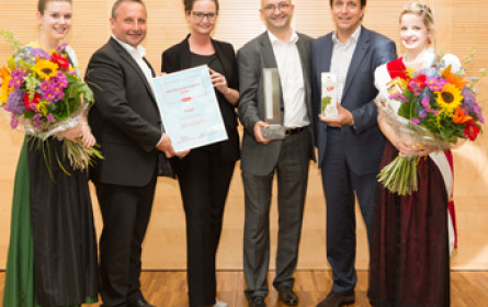 SalzburgMilch und Ja! Natürlich gewinnen Milch-Innovationspreis 2016