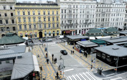 Der Naschmarkt wird 100