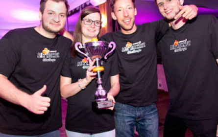 Österreich siegt bei Saxoprint Air Hockey Challenge-Finale in Cannes