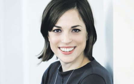 „Live smart or die”