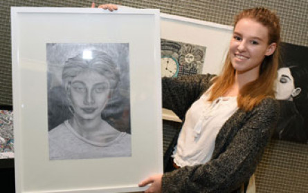 Young at Art-Siegerin sicherte sich Einzelausstellung im OÖ Landesmuseum