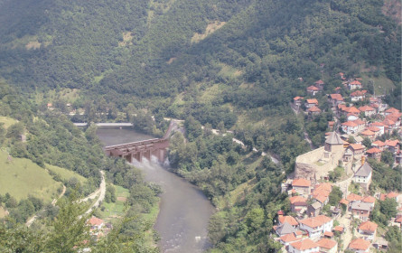 Kraftwerk an der Bosna