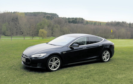 Mit lächerlicher Geschwindigkeit