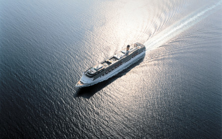 Neue Schiffe für Kreuzfahrten in Asien bringen Wachstum