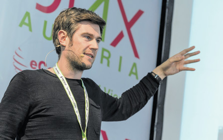 Onlinewelt: „Die Ziellinie verläuft nie gerade”