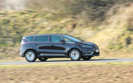 Dynamischer Maxi-SUVan