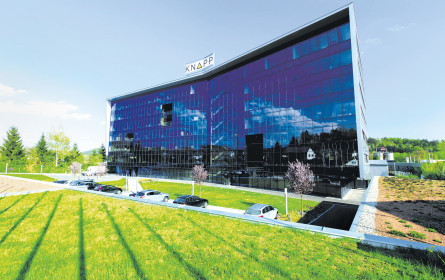 Rekordumsätze für Logistiker Knapp