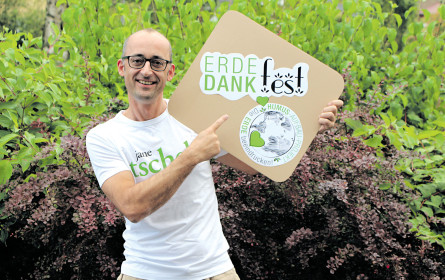 „Goldener Regenwurm”