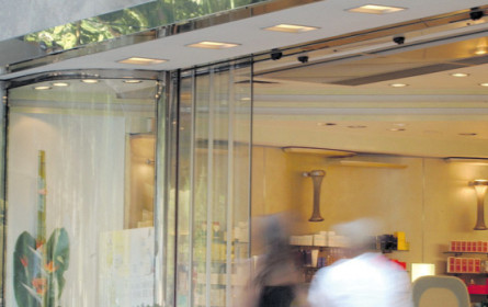 Douglas verlässt die Türkei