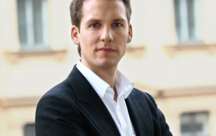 Zum goldenen Hirschen Campaigning zündet die nächste Stufe