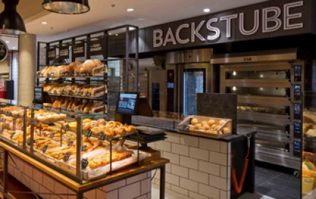 Interspar bäckt große Brötchen