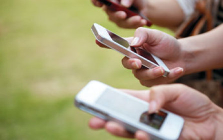 WhatsApp und YouTube bei Jugendlichen am beliebtesten