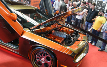 Von zersägten Porsches und frisierten Mantas