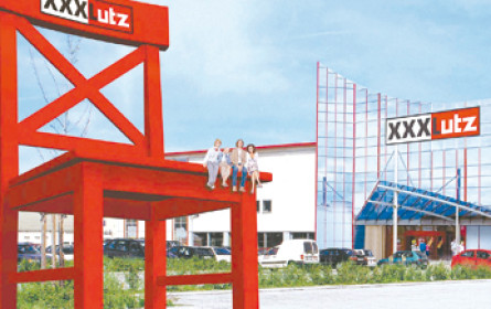 XXXLutz expandiert in die Schweiz