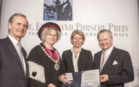 Hohe Auszeichnung für Daimler-Managerin