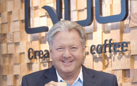 Frischer Kaffee mit jedem Dreh