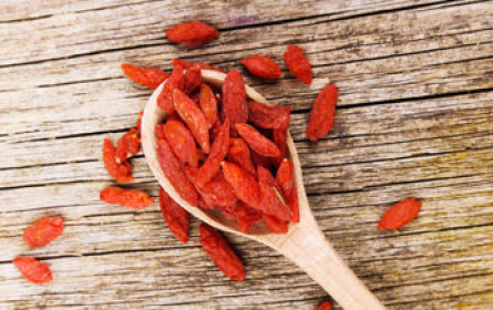 Ungesunde Rückstände in Superfood-Produkten