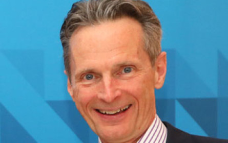 Hervis steigt mit vergleichender Werbung in den Online-Ring