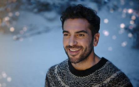 Sky startet aufwendig produzierte Weihnachtskampagne mit Elyas M’Barek
