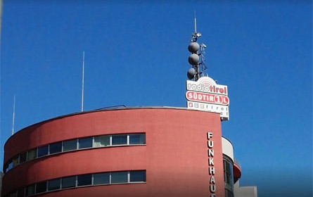 Athesia übernimmt 50 Prozent der Funkhaus Südtirol GmbH