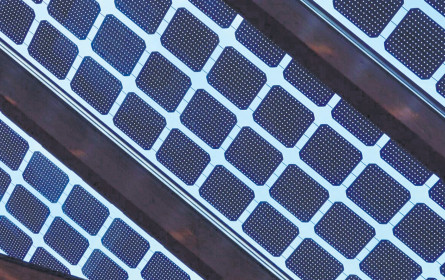 Auf dem Weg zur Semitransparenz