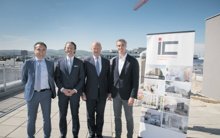 Die Gleichenfeier des neuen „Fizz”