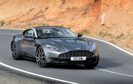 Aston Martin mit Gewinn