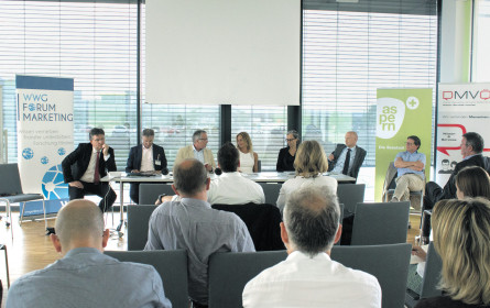 Im Dialog mit Kunden