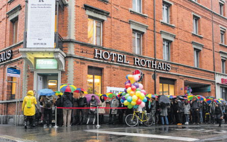 Zeitung: Weltrekord bei Crowdfunding