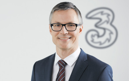 Drei gewinnt beim Service