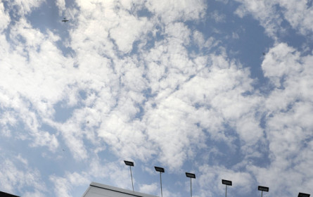 Magna klickt sich in BMW-Bund ein