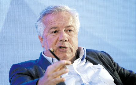 „Österreich” im Kreuzfeuer