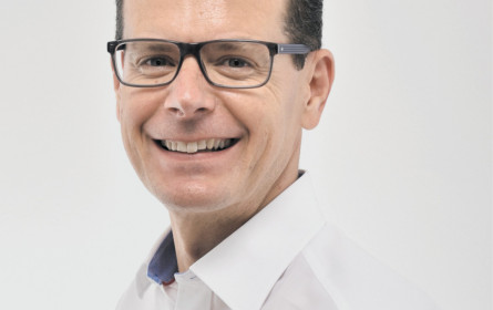 Emotion Clubs & Cards