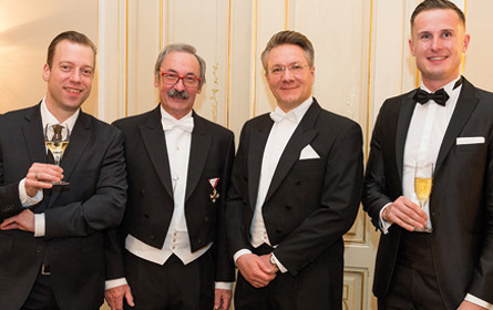 IQVIA™-NEWS: Cocktailempfang beim Demel