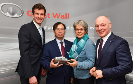 Chinesischer Riese kommt nach Kottingbrunn