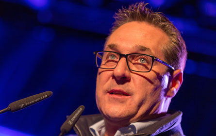 FPÖ-Angriffe auf ORF - Sender klagt Strache auf Unterlassung