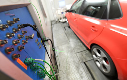 Derzeitige "Pickerl"-Abgasmessung für Hofer aus der "Steinzeit"