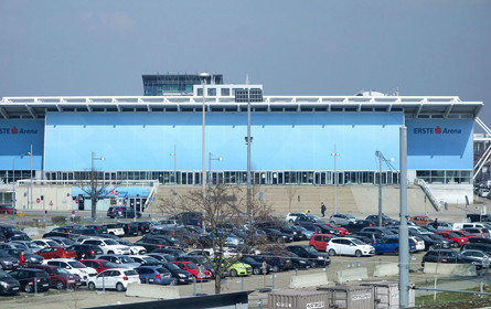 Movelight brandet die Erste Bank Arena